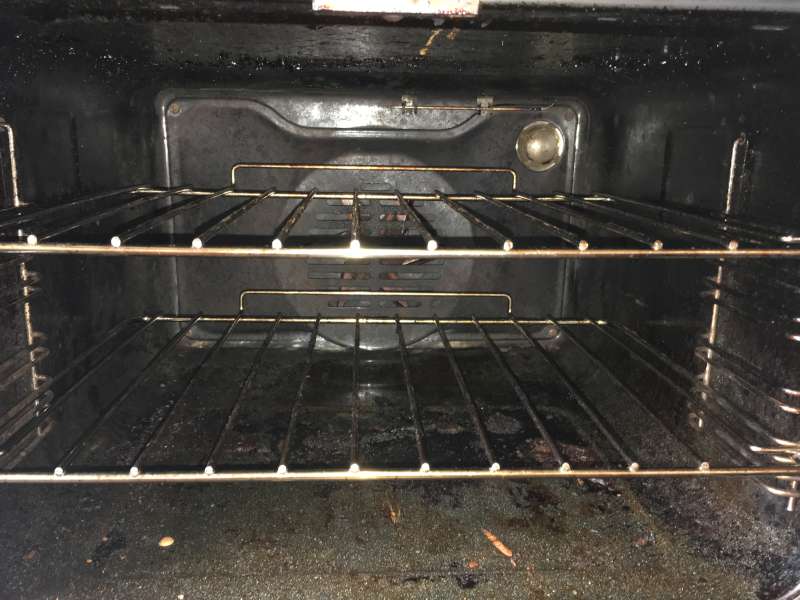 oven cleaning before