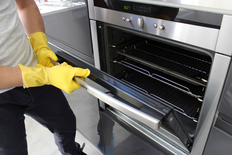 Oven Cleaning Service